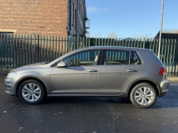 Used Volkswagen Golf 2014 for sale - 76472700: Photo