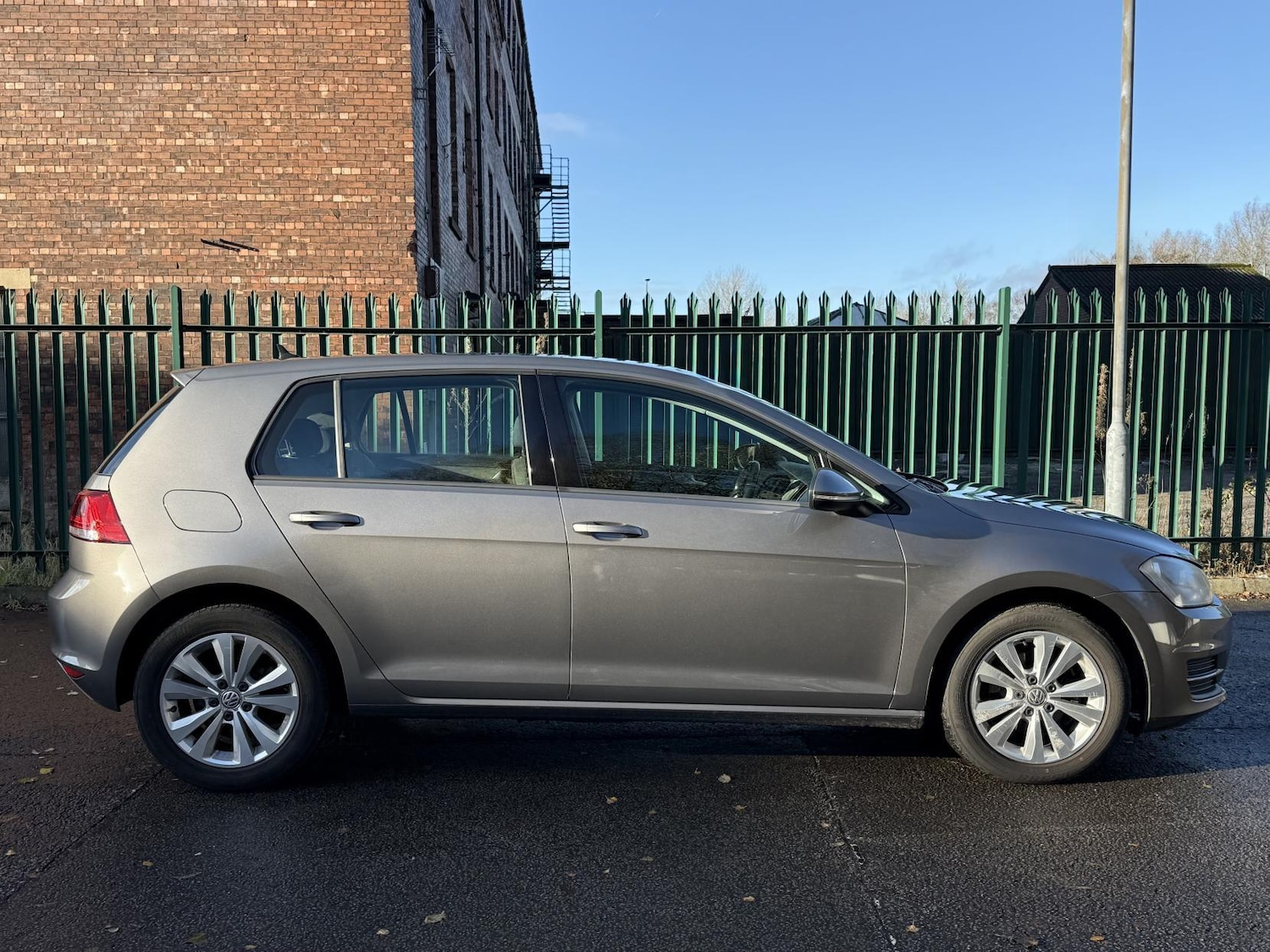 Used Volkswagen Golf 2014 for sale - 76472700: Photo 5