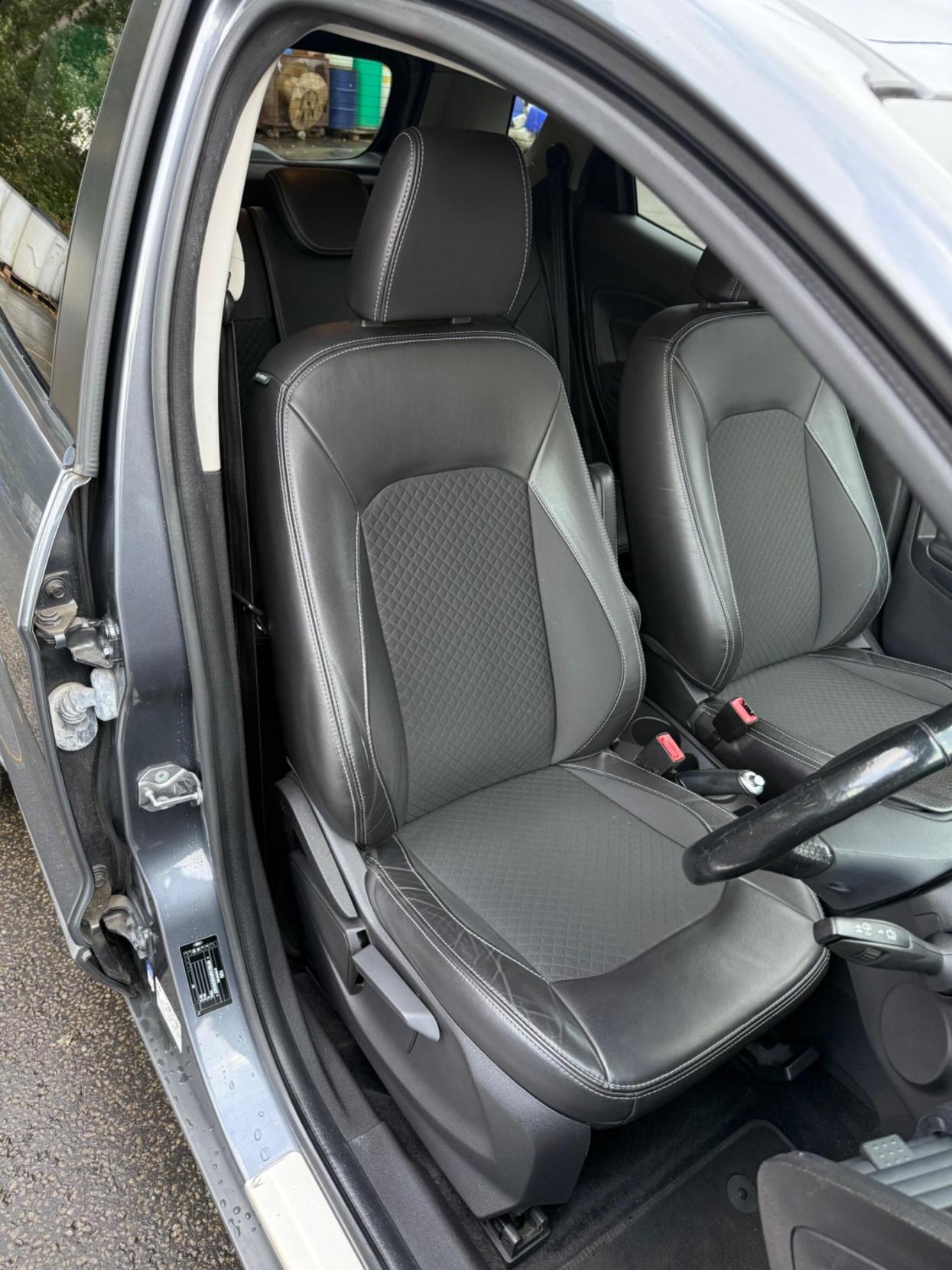 Used Ford Ecosport 2016 for sale - 76432200: Photo 13