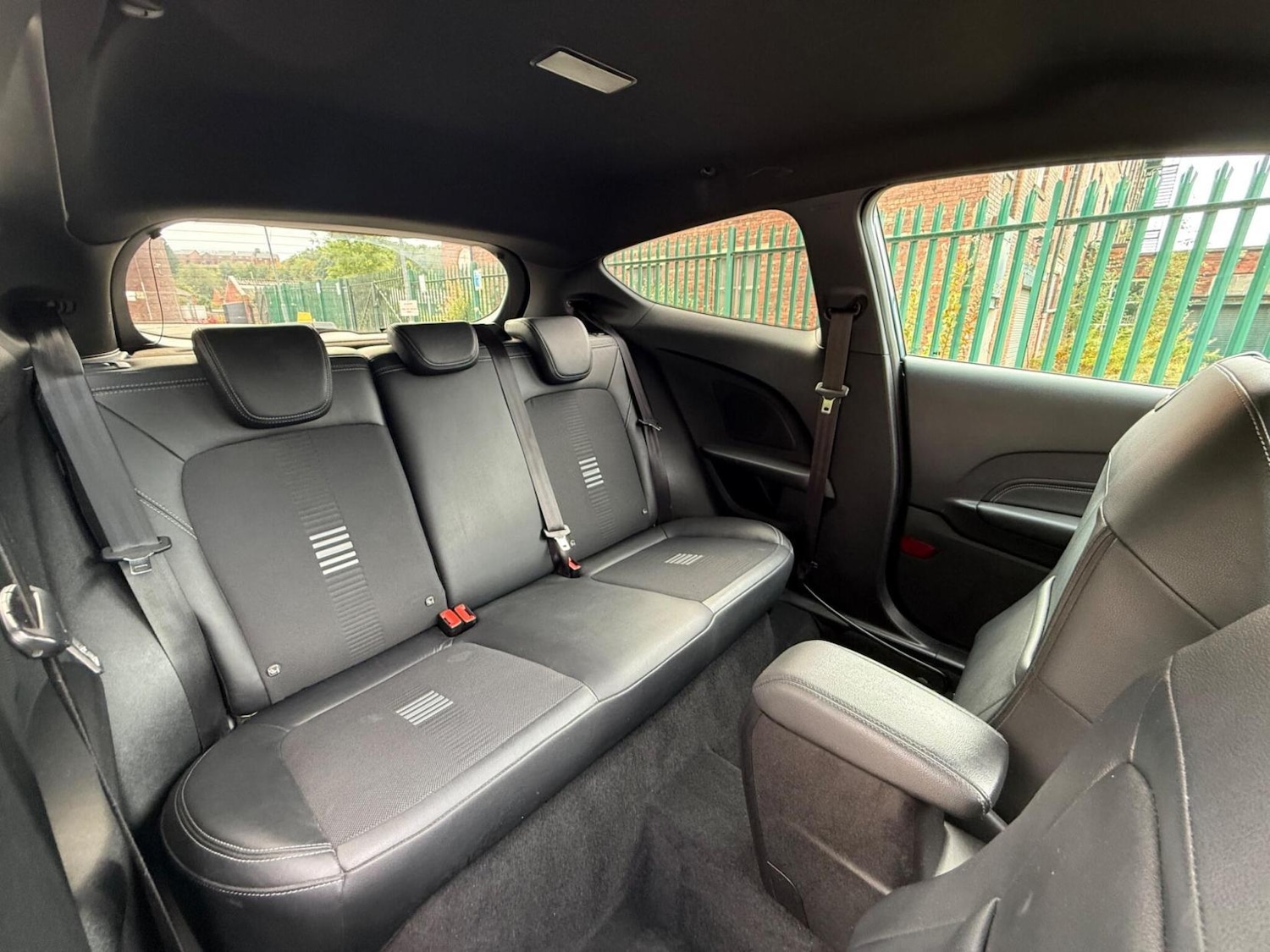 Used Ford Fiesta 2018 for sale - 76432929: Photo 25