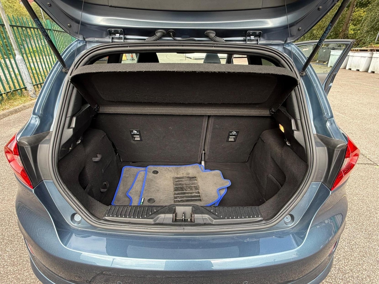 Used Ford Fiesta 2018 for sale - 76432929: Photo 29