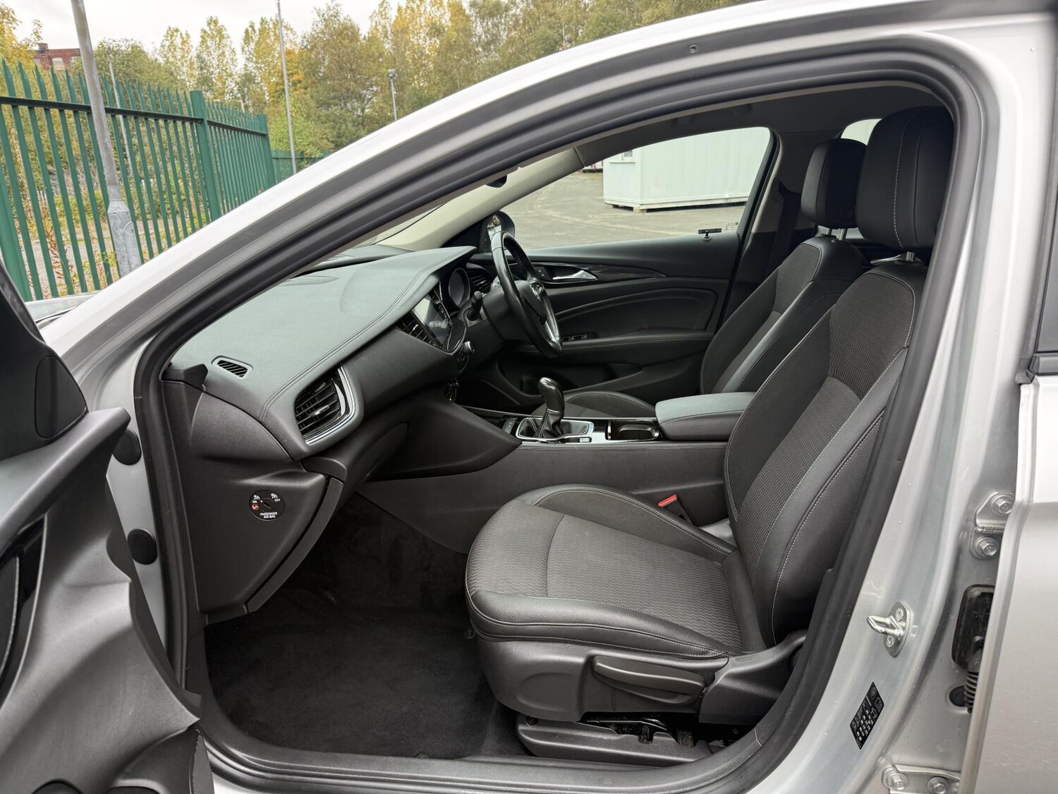 Used Vauxhall Insignia 2017 for sale - 77646785: Photo 16