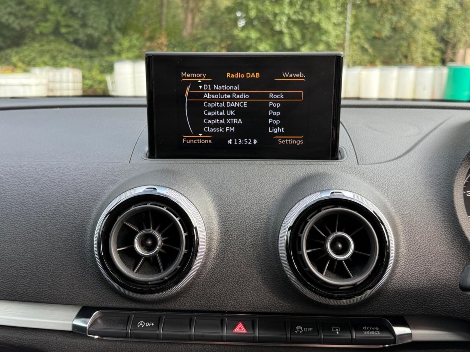 Used Audi A3 for sale - 76432329: Photo 30