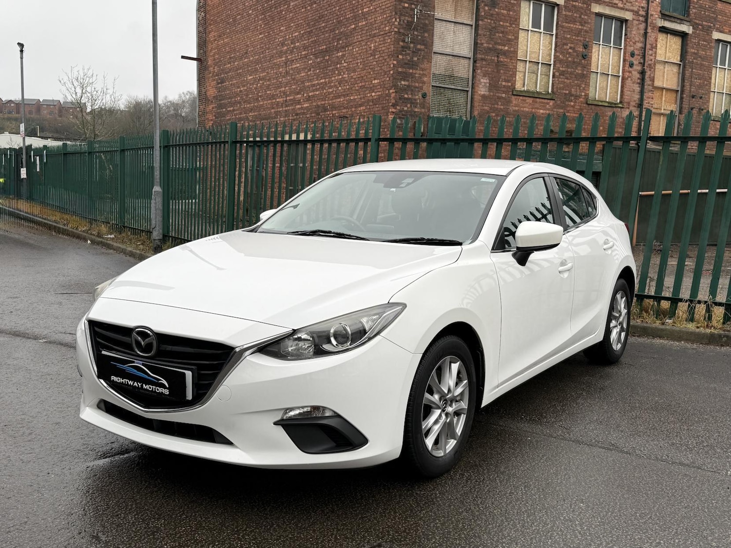 Used Mazda Mazda3 for sale - 77278557: Photo 4