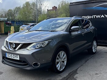 Used Nissan Qashqai 2015 for sale - 78301399: Photo
