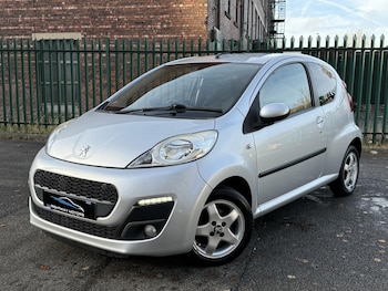 (62) - 1.0 12V Allure Hatchback 3dr Petrol Manual Euro 5 (68 ps)