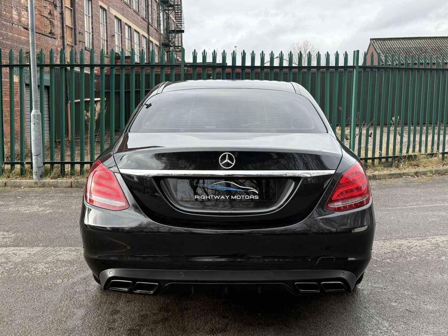 Used Mercedes-Benz C Class 2015 for sale - 77238002: Photo 10