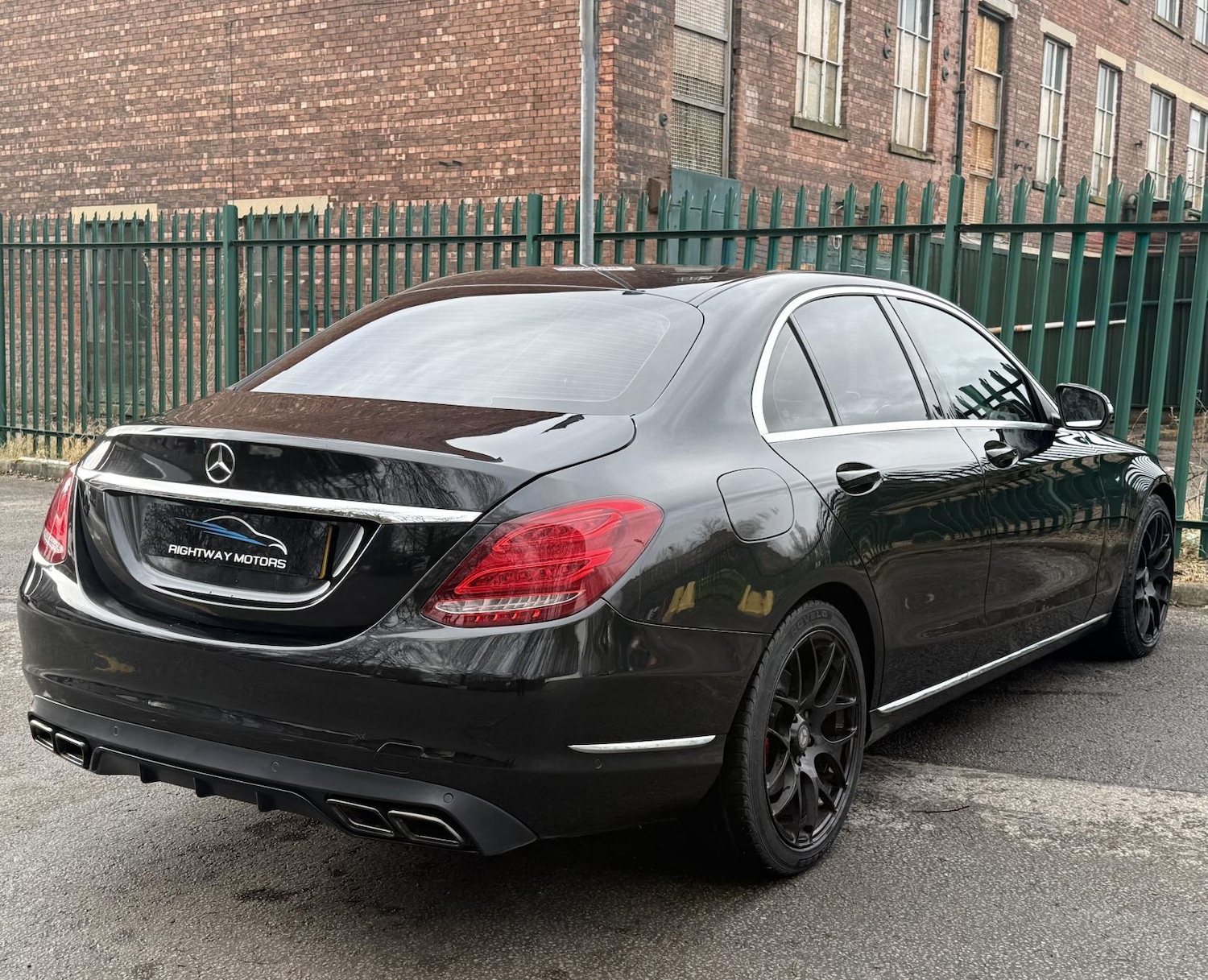 Used Mercedes-Benz C Class 2015 for sale - 77238002: Photo 11
