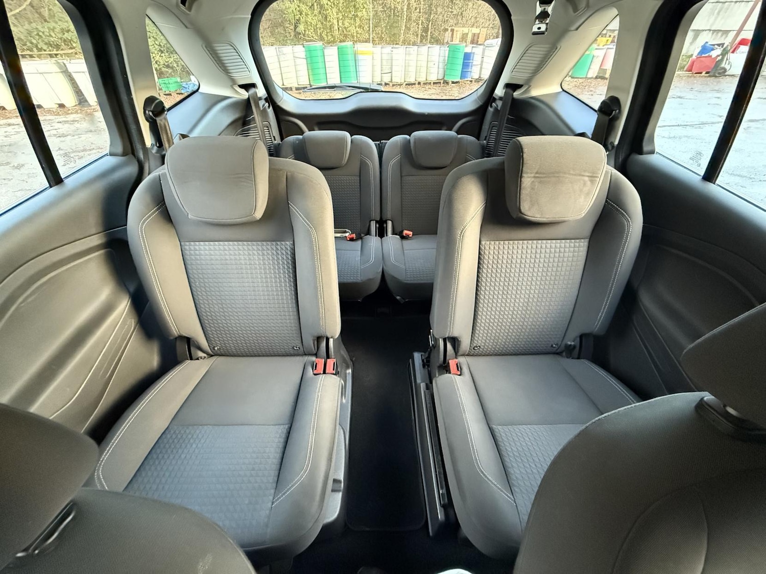 Used Ford Grand C-Max 2016 for sale - 76714140: Photo 17