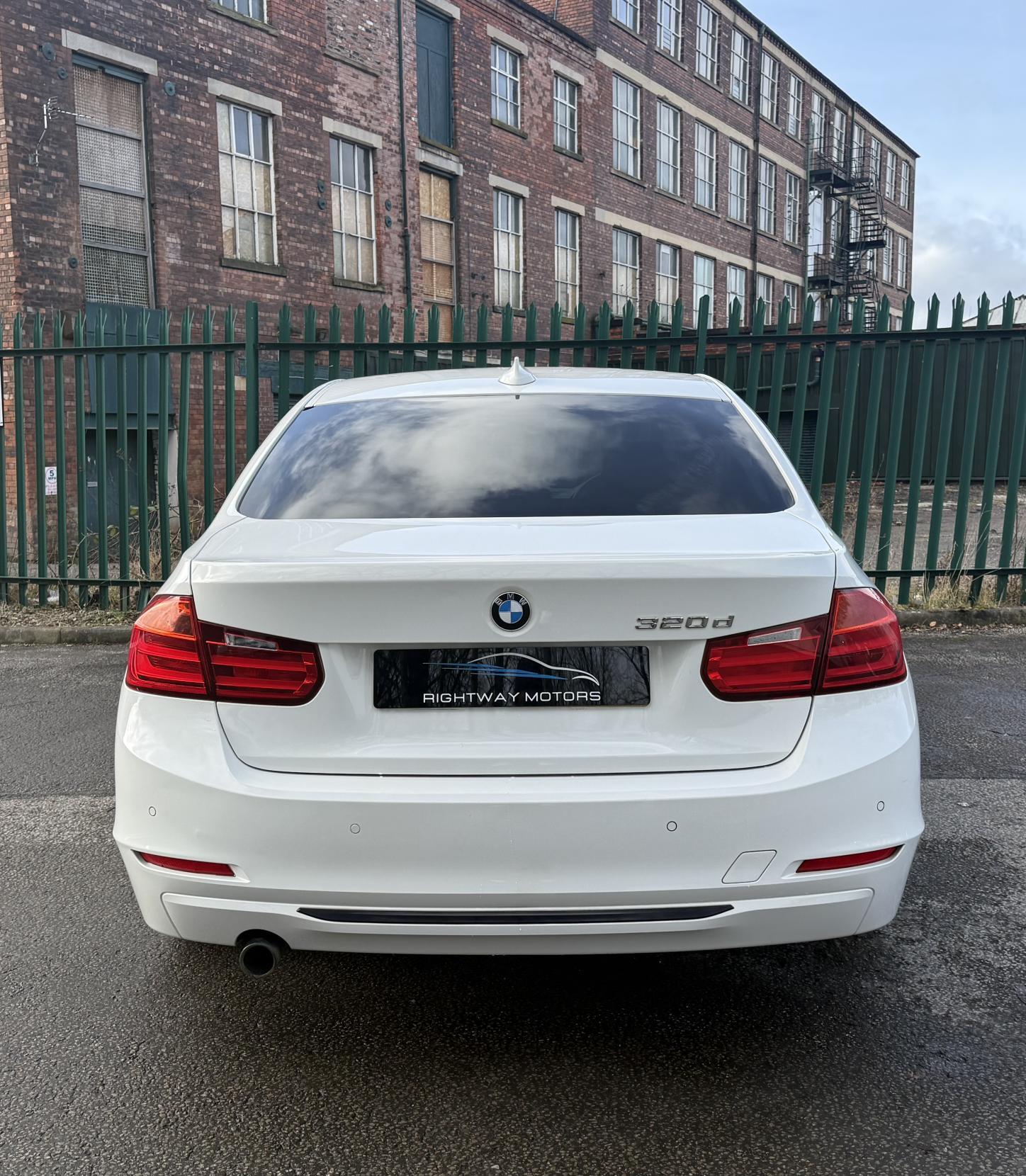 Used BMW 3 Series 2012 for sale - 77611948: Photo 10