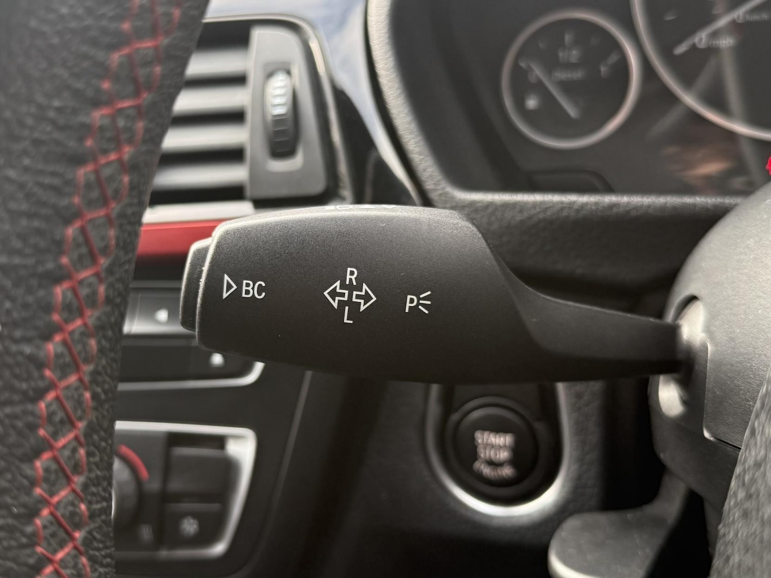 Used BMW 3 Series 2012 for sale - 77611948: Photo 29