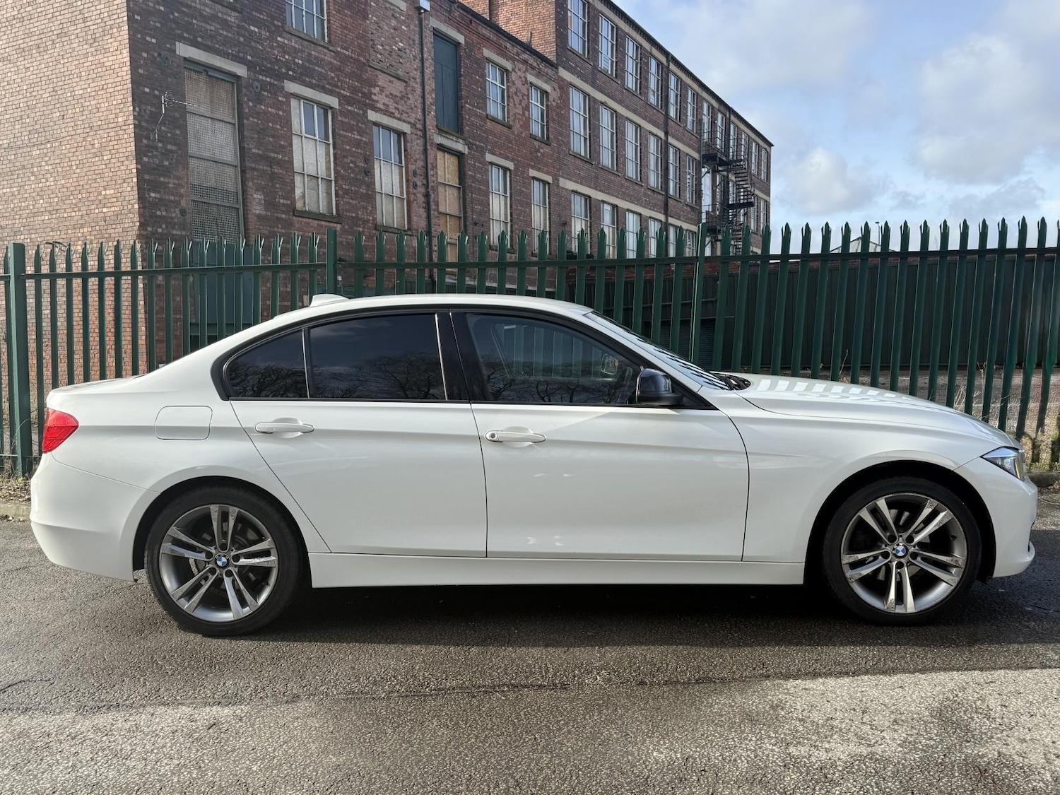 Used BMW 3 Series 2012 for sale - 77611948: Photo 8