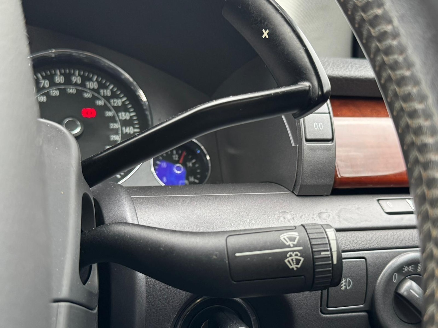 Used Volkswagen Phaeton 2003 for sale - 77683687: Photo 23