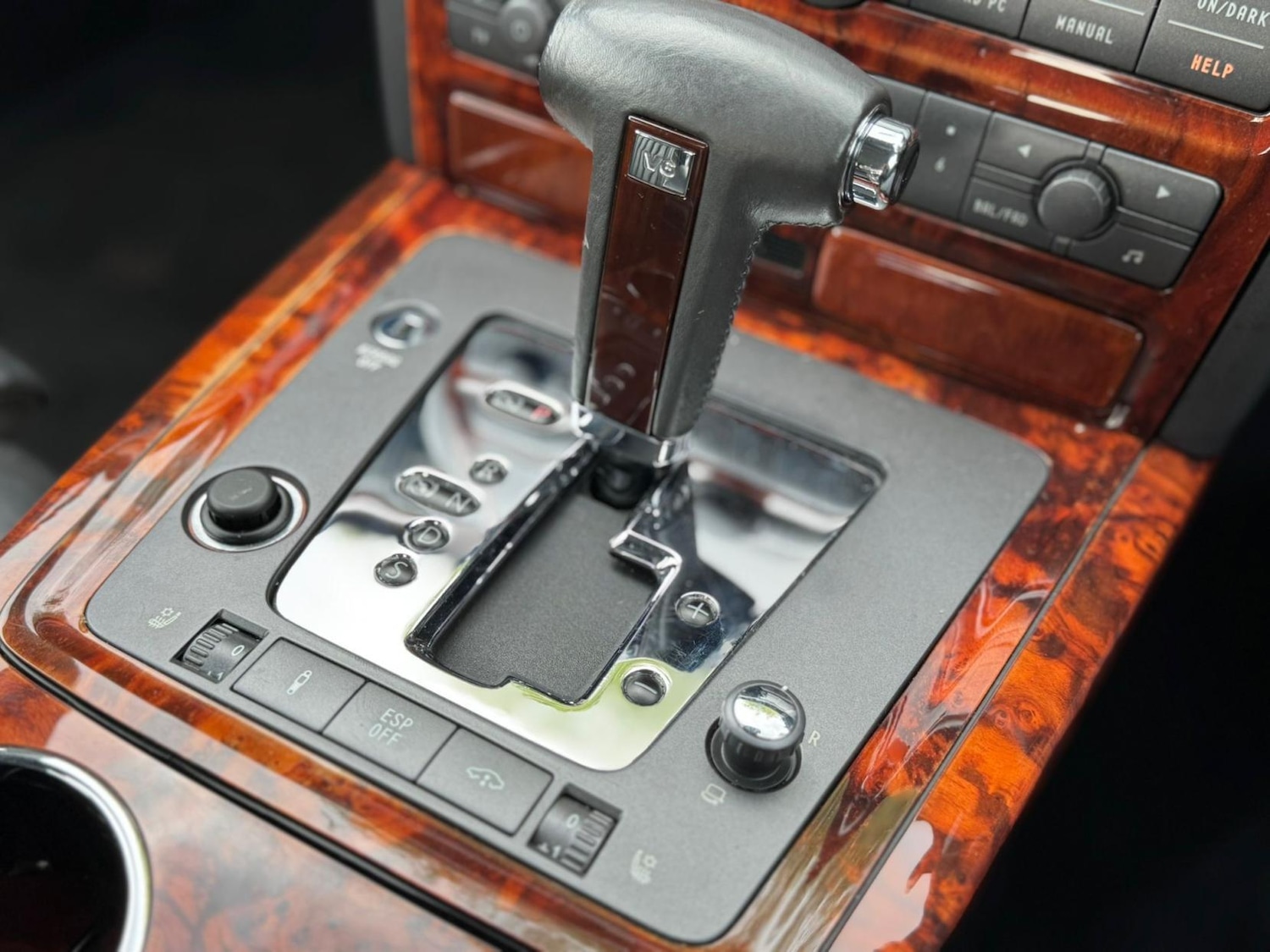 Used Volkswagen Phaeton 2003 for sale - 77683687: Photo 32