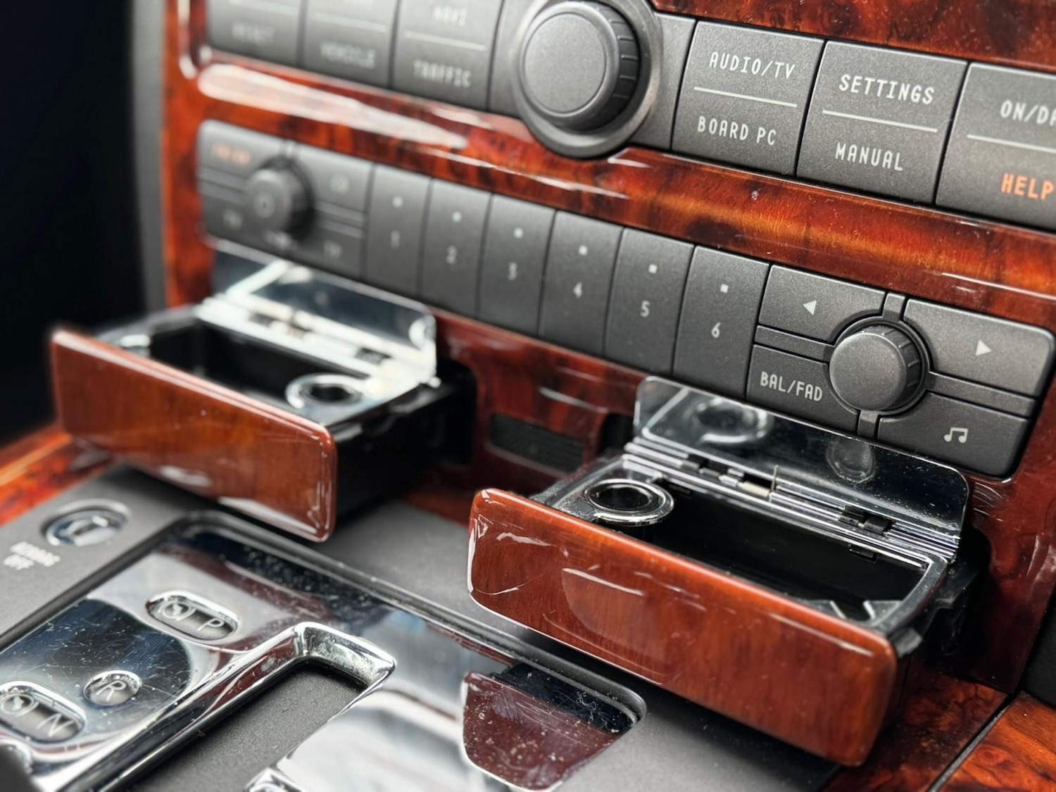 Used Volkswagen Phaeton 2003 for sale - 77683687: Photo 36