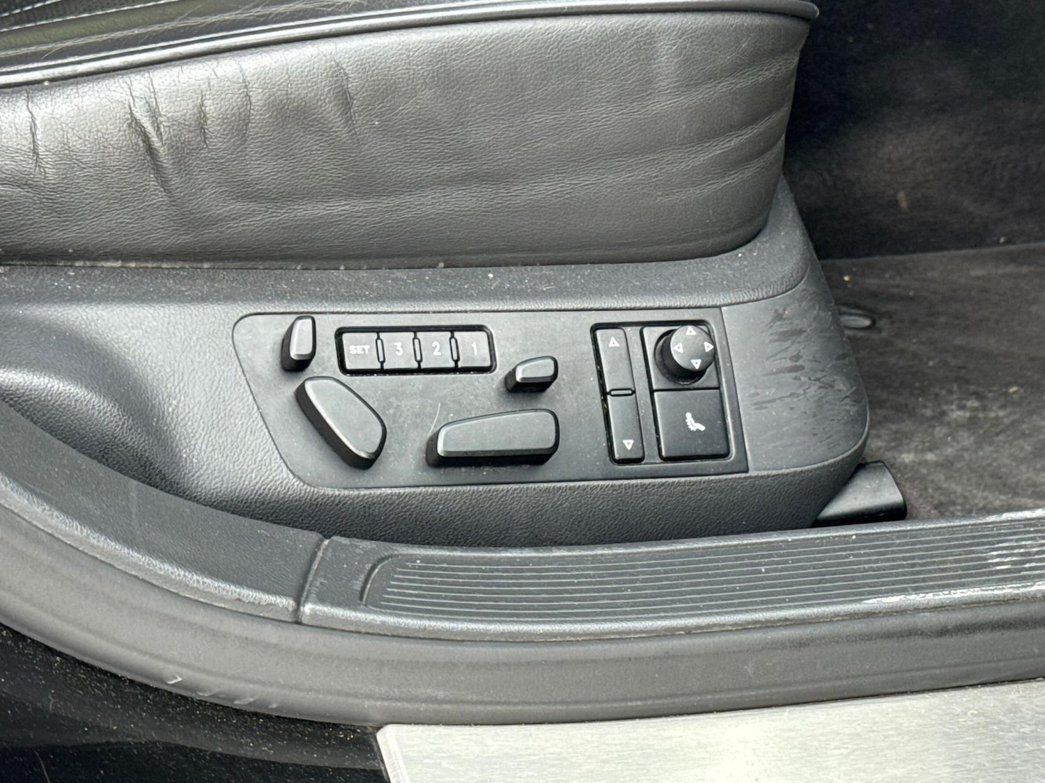 Used Volkswagen Phaeton 2003 for sale - 77683687: Photo 44