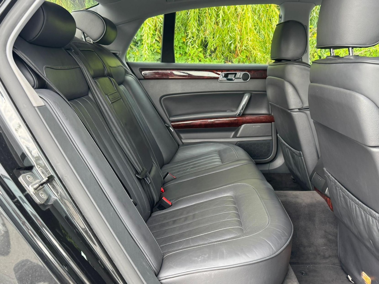 Used Volkswagen Phaeton 2003 for sale - 77683687: Photo 49