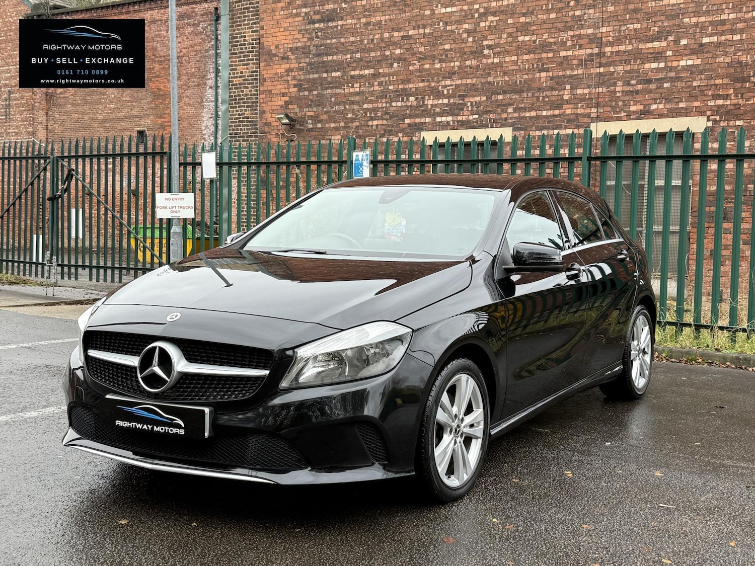 Used Mercedes-Benz A-Class 2017 for sale - 76550285: Photo 5