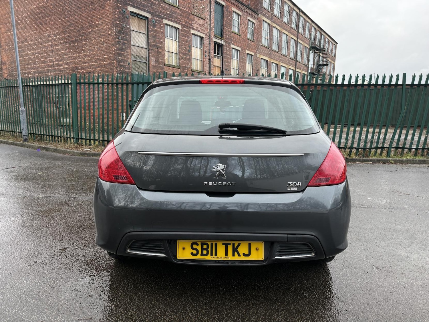 Used Peugeot 308 2011 for sale - 76964549: Photo 12