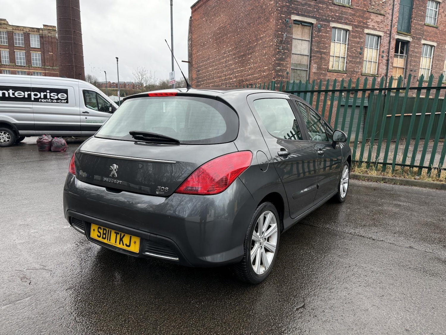 Used Peugeot 308 2011 for sale - 76964549: Photo 13