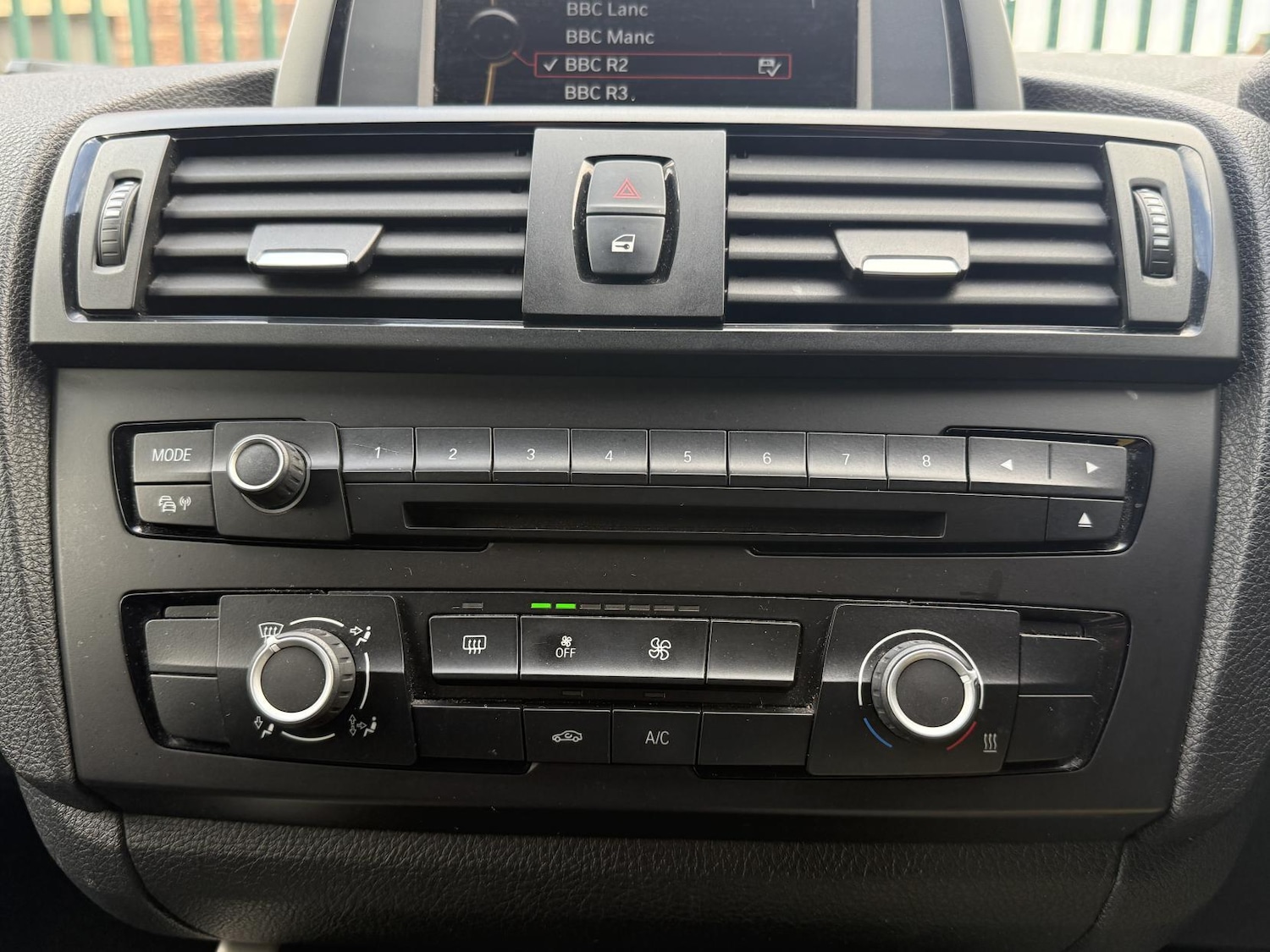 Used BMW 1 Series 2012 for sale - 76433277: Photo 27