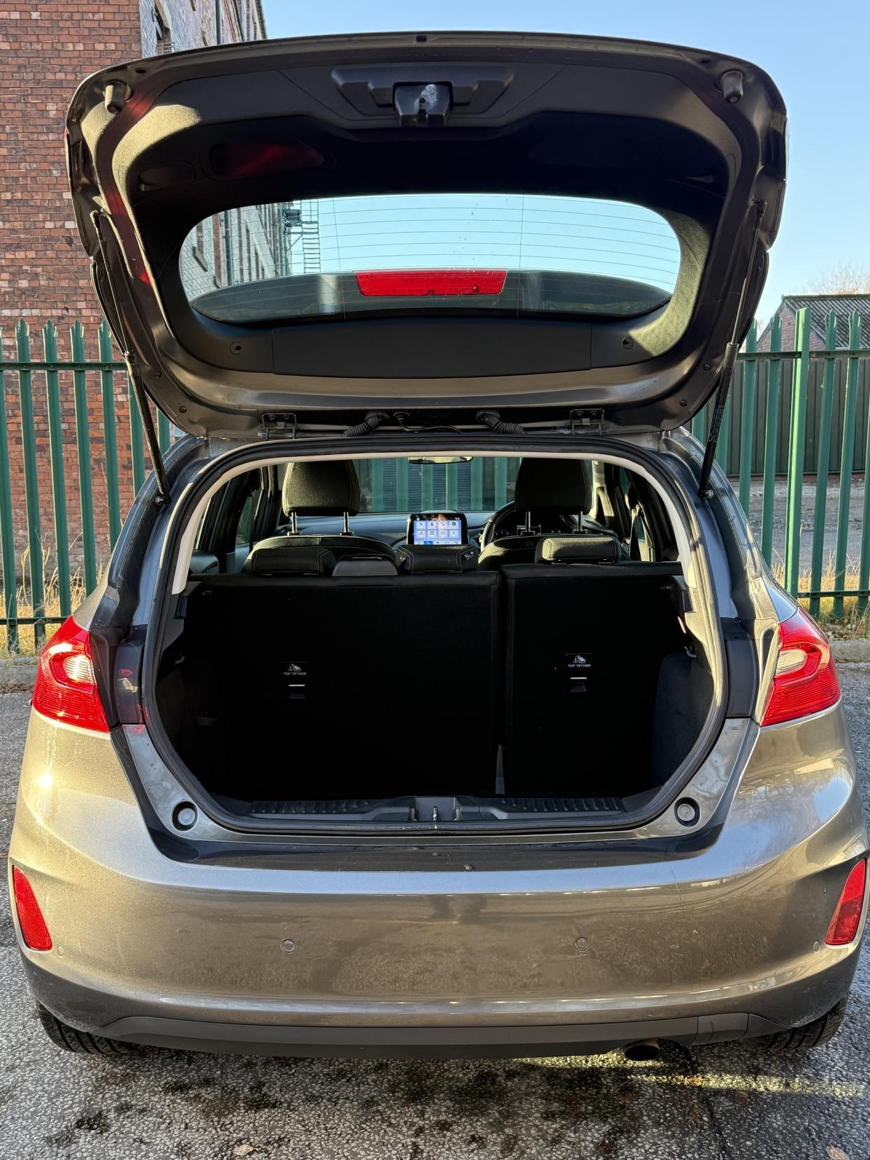 Used Ford Fiesta 2017 for sale - 76918573: Photo 11