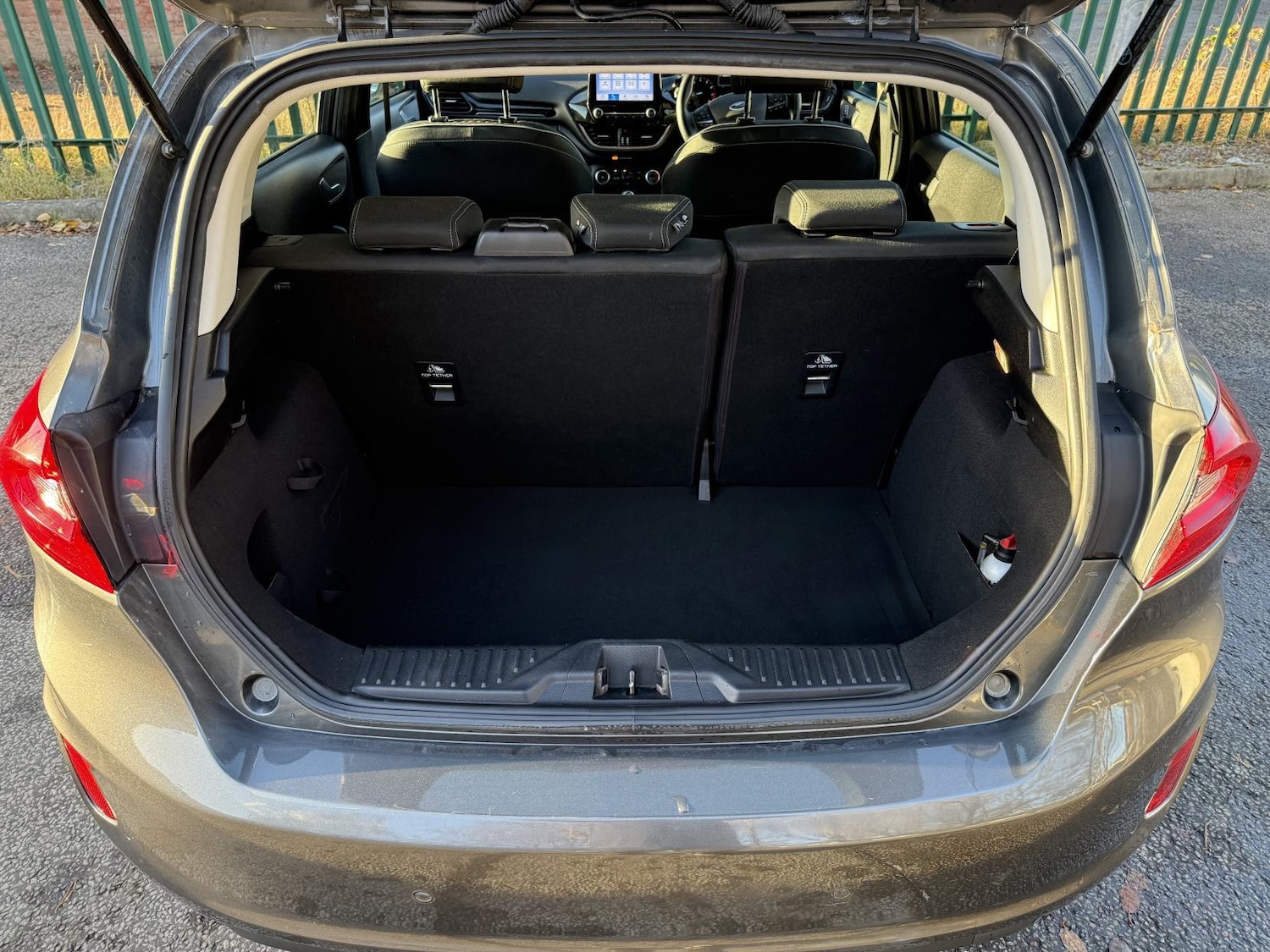 Used Ford Fiesta 2017 for sale - 76918573: Photo 13