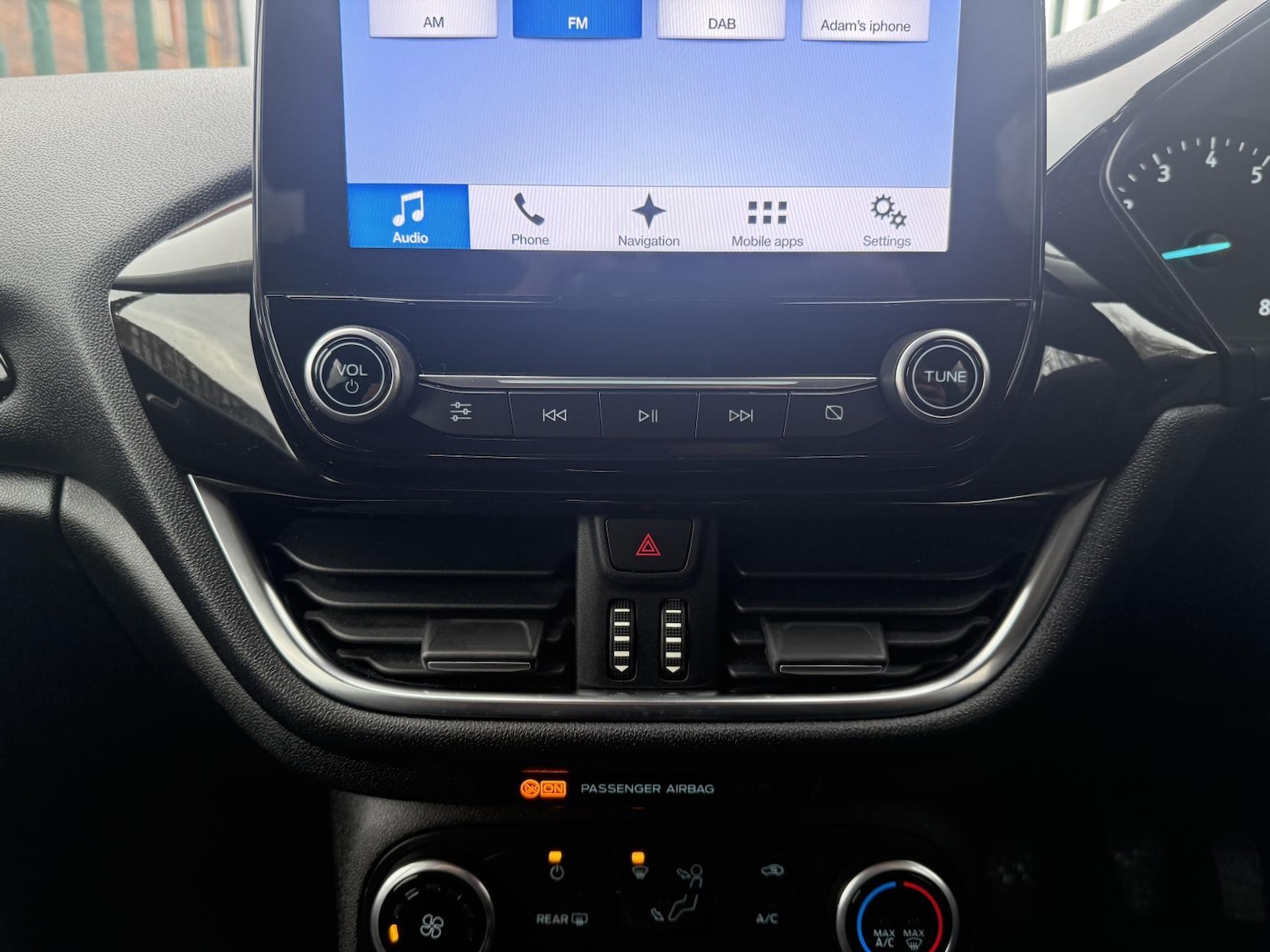 Used Ford Fiesta 2017 for sale - 76918573: Photo 32