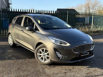 Used Ford Fiesta 2017 for sale - 76918573: Photo