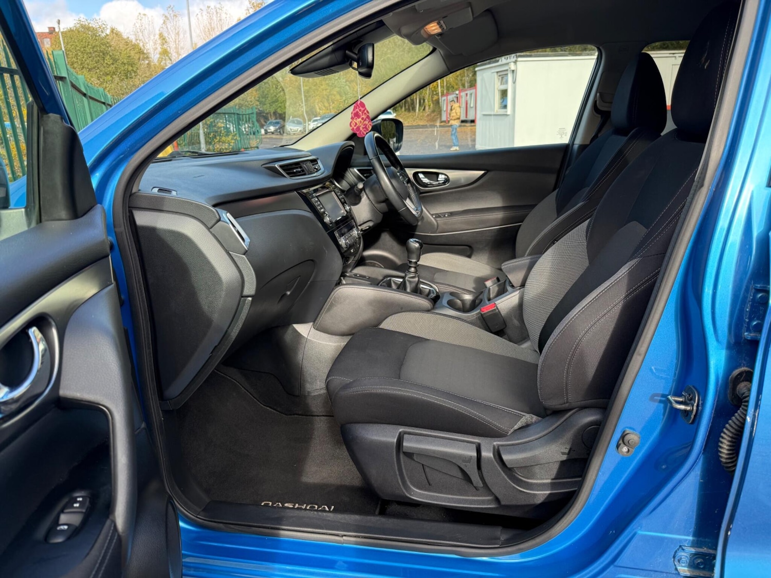 Used Nissan Qashqai 2017 for sale - 76431824: Photo 17