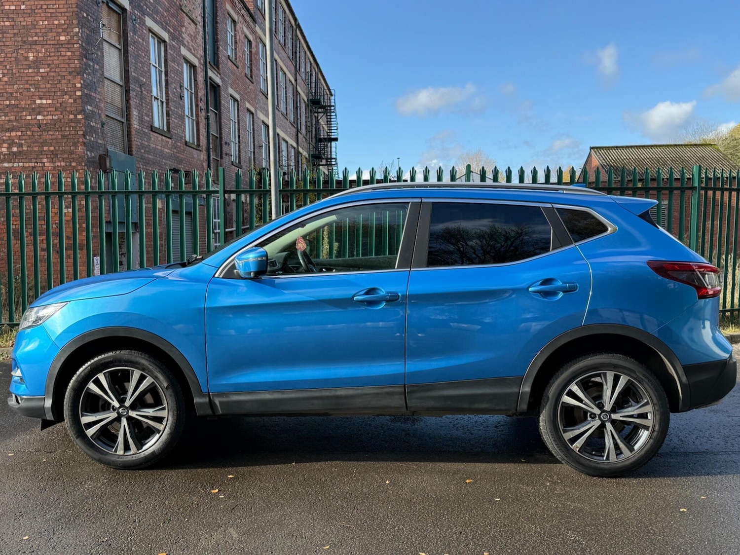 Used Nissan Qashqai 2017 for sale - 76431824: Photo 5