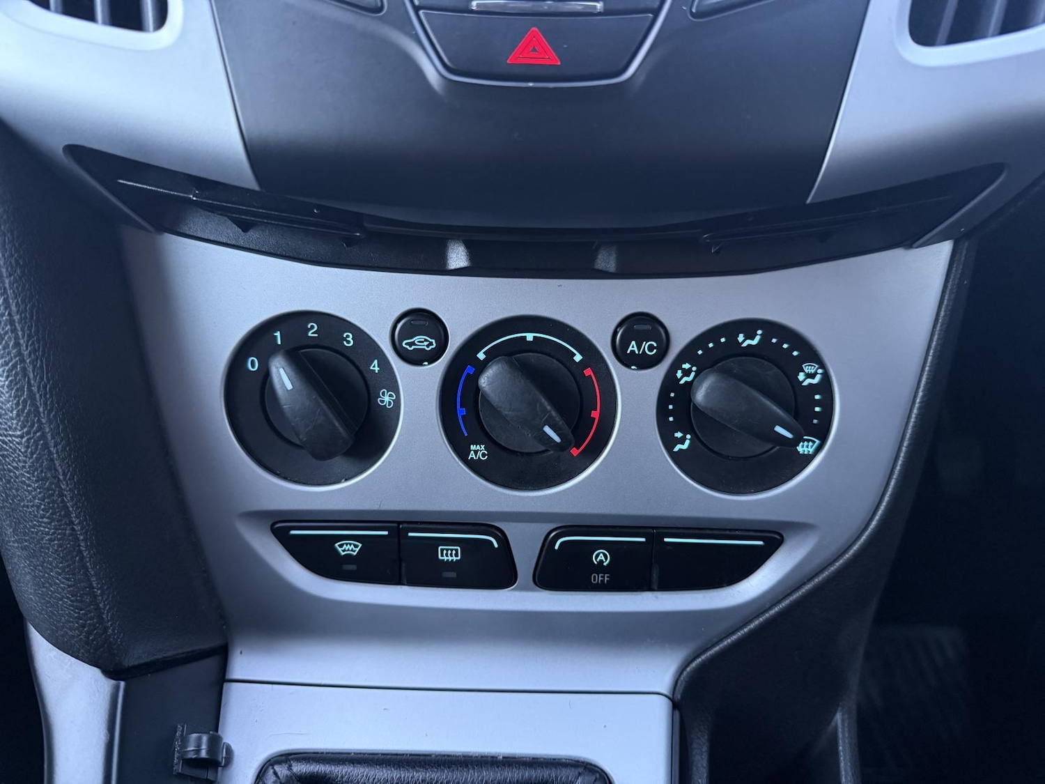 Used Ford Focus 2013 for sale - 77130578: Photo 28