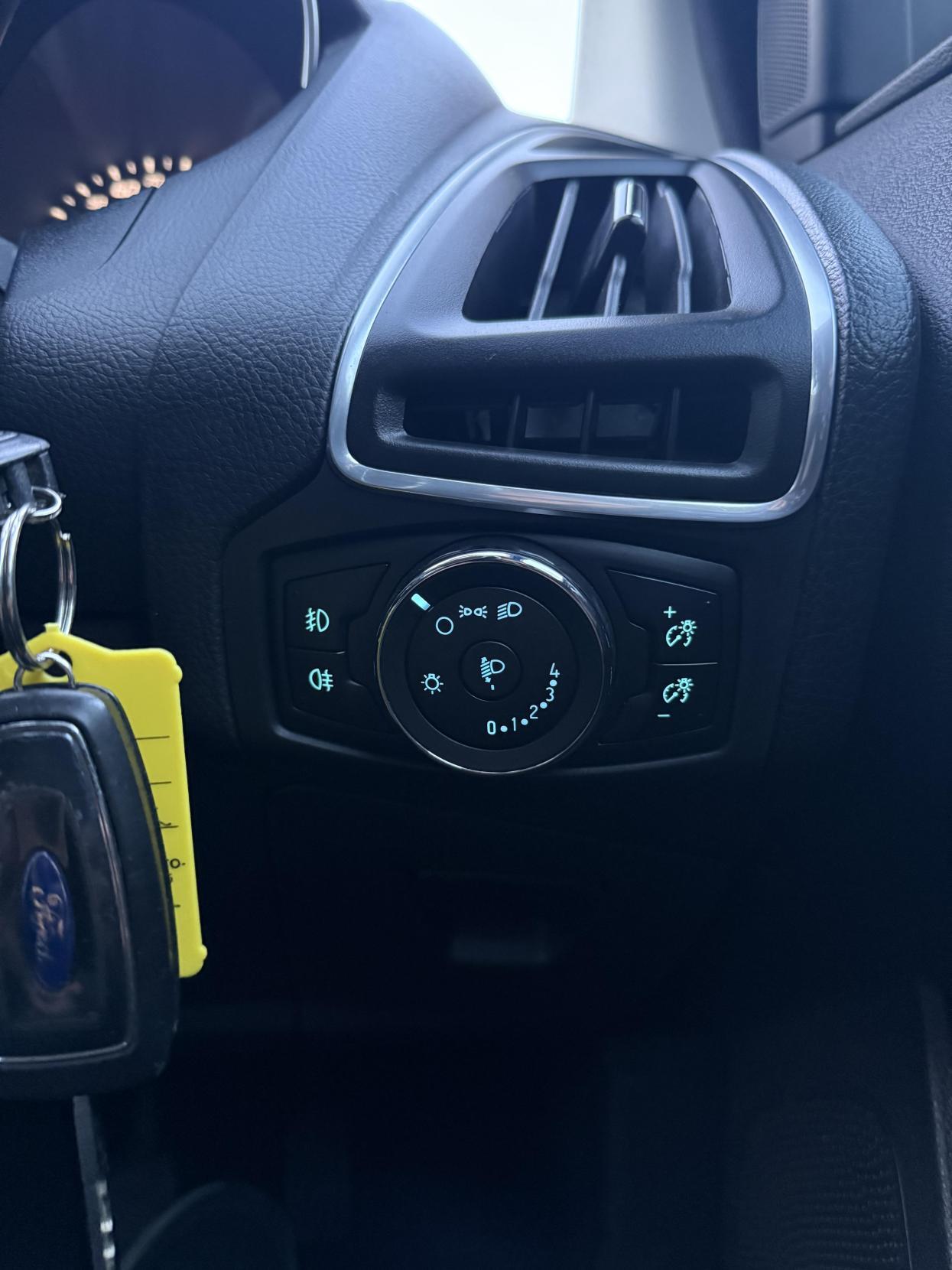 Used Ford Focus 2013 for sale - 77130578: Photo 32