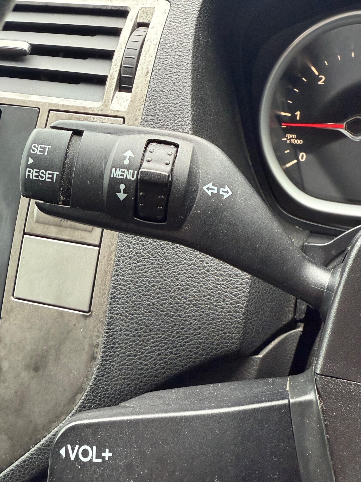 Used Ford Kuga 2011 for sale - 76433256: Photo 21