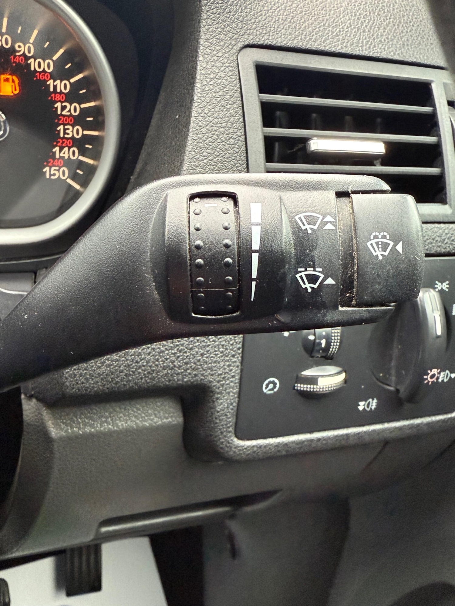 Used Ford Kuga 2011 for sale - 76433256: Photo 22