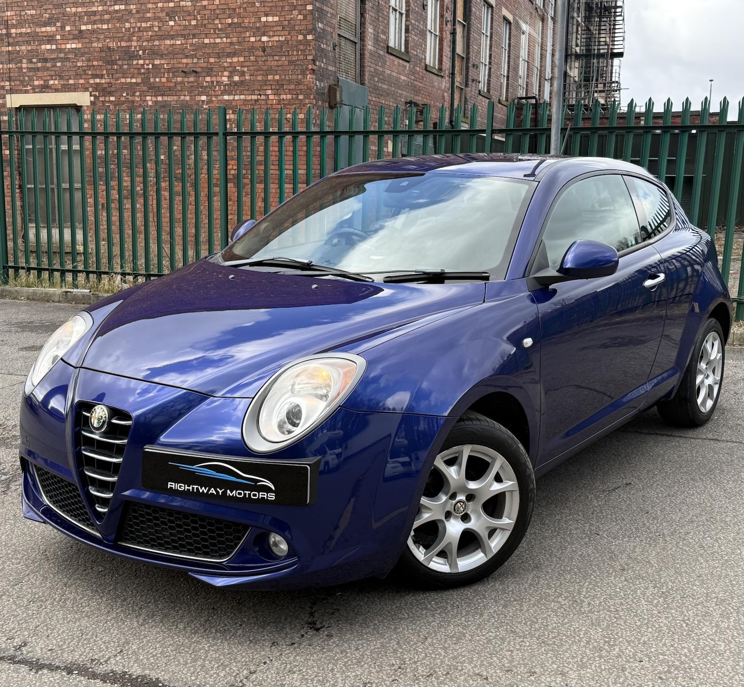 Used Alfa Romeo MiTo 2013 for sale - 77838729: Photo 2