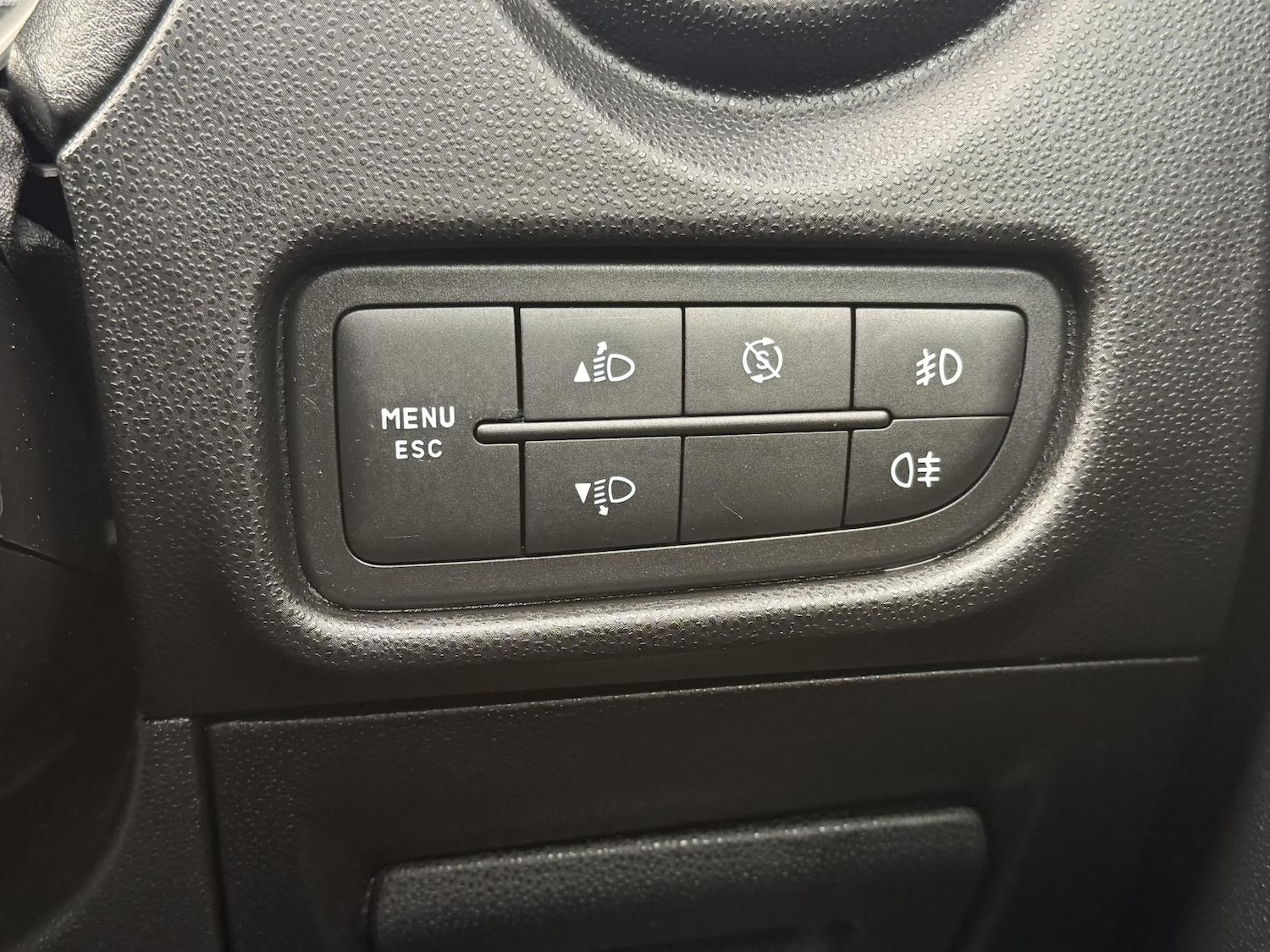 Used Alfa Romeo MiTo 2013 for sale - 77838729: Photo 31