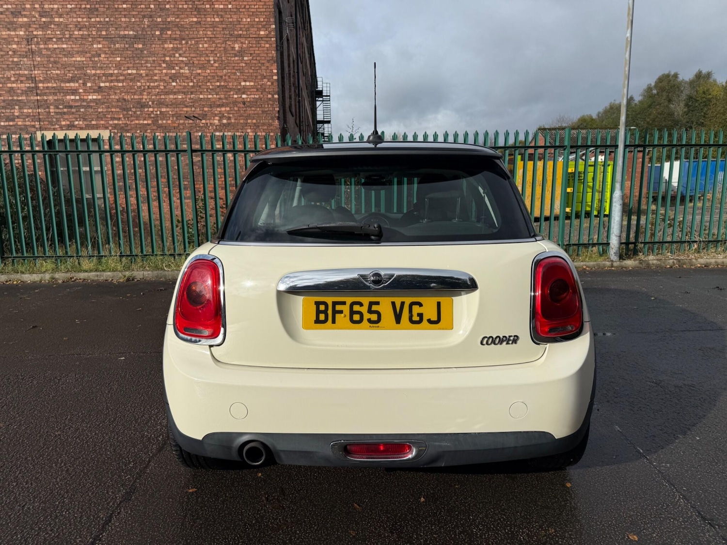 Used MINI Hatch for sale - 76440455: Photo 5