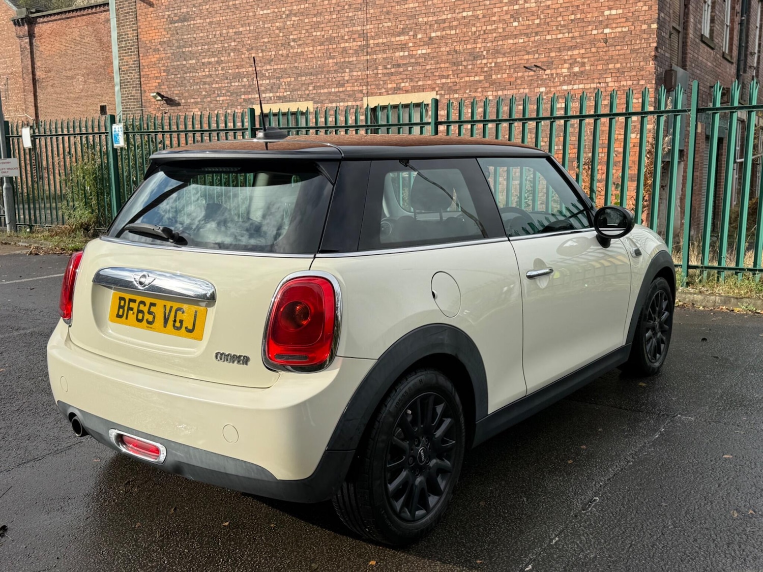 Used MINI Hatch for sale - 76440455: Photo 7
