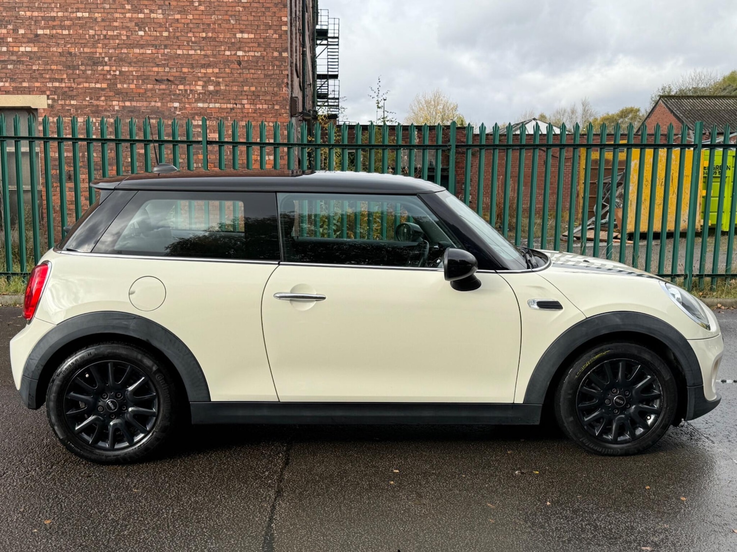 Used MINI Hatch for sale - 76440455: Photo 9
