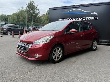 Used Peugeot 208 2012 for sale - 79328819: Photo