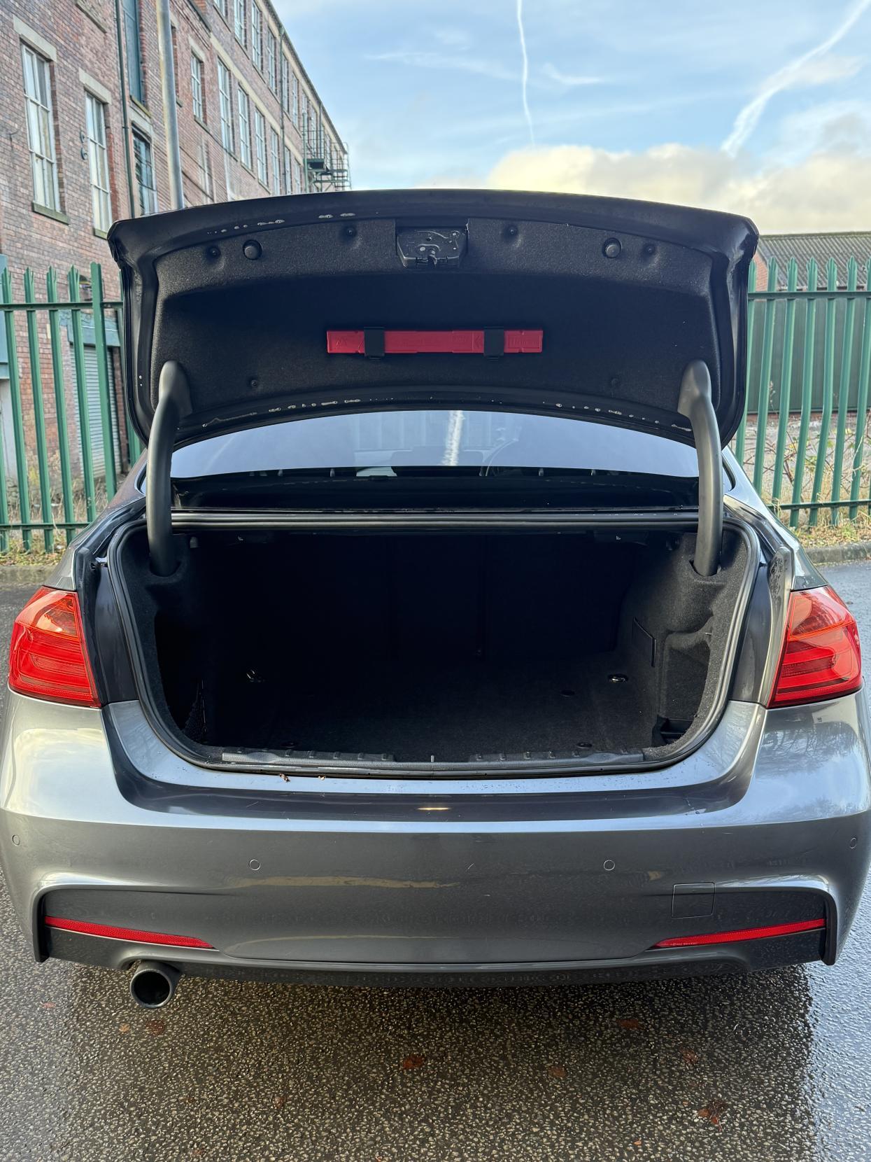 Used BMW 3 Series 2013 for sale - 77021047: Photo 24