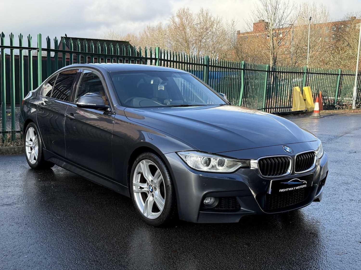 Used BMW 3 Series 2013 for sale - 77021047: Photo 5