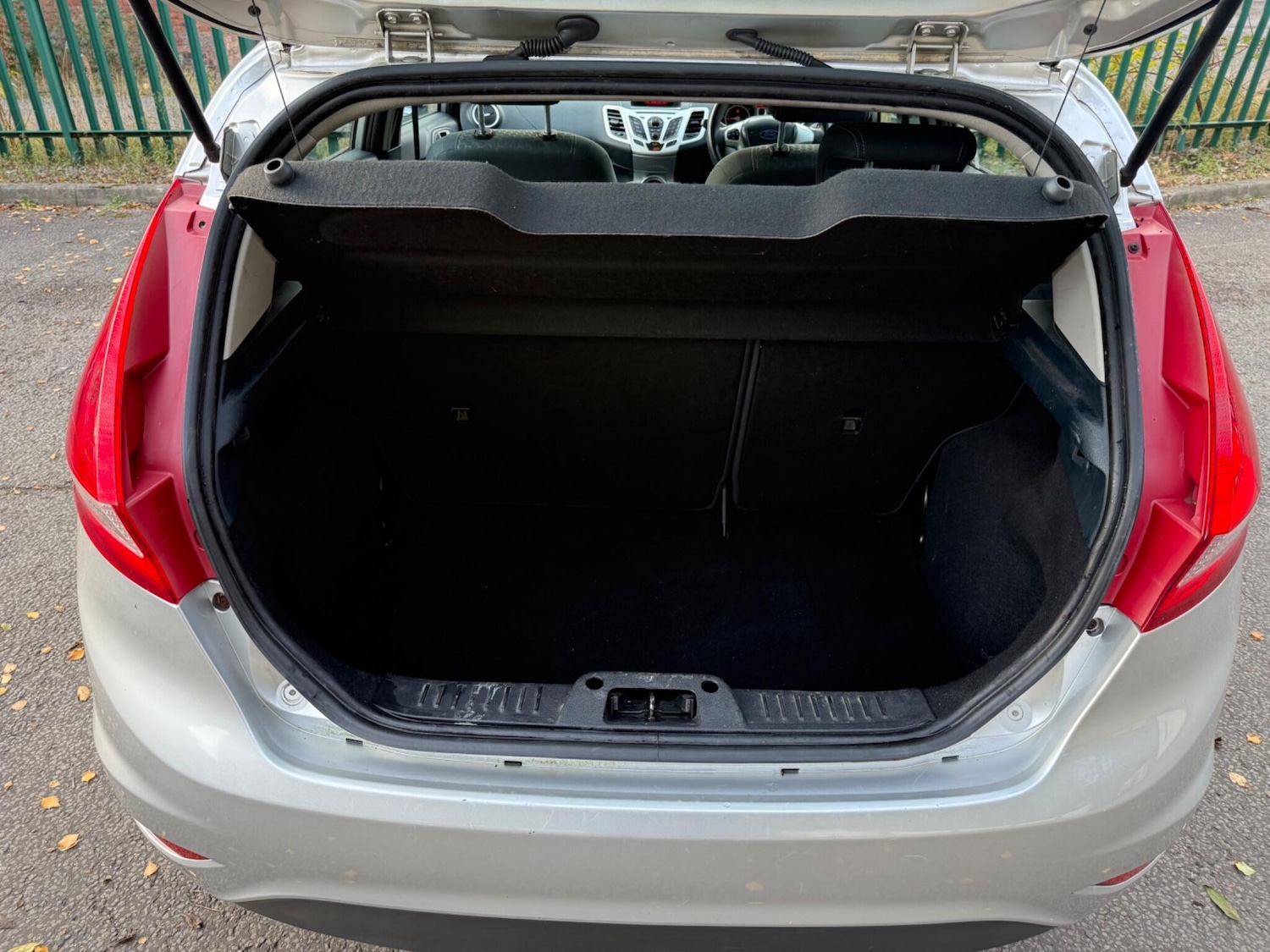 Used Ford Fiesta 2012 for sale - 76432225: Photo 11