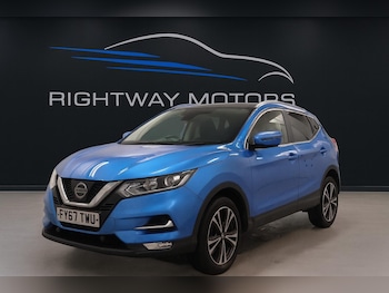 Used Nissan Qashqai 2017 for sale - 76990979: Photo