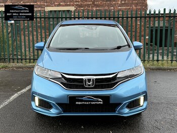 Used Honda Jazz 2018 for sale - 77320459: Photo