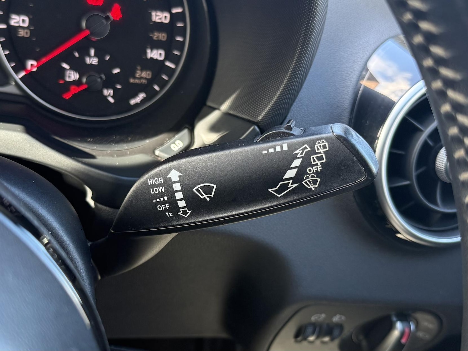 Used Audi A1 2015 for sale - 77524371: Photo 31