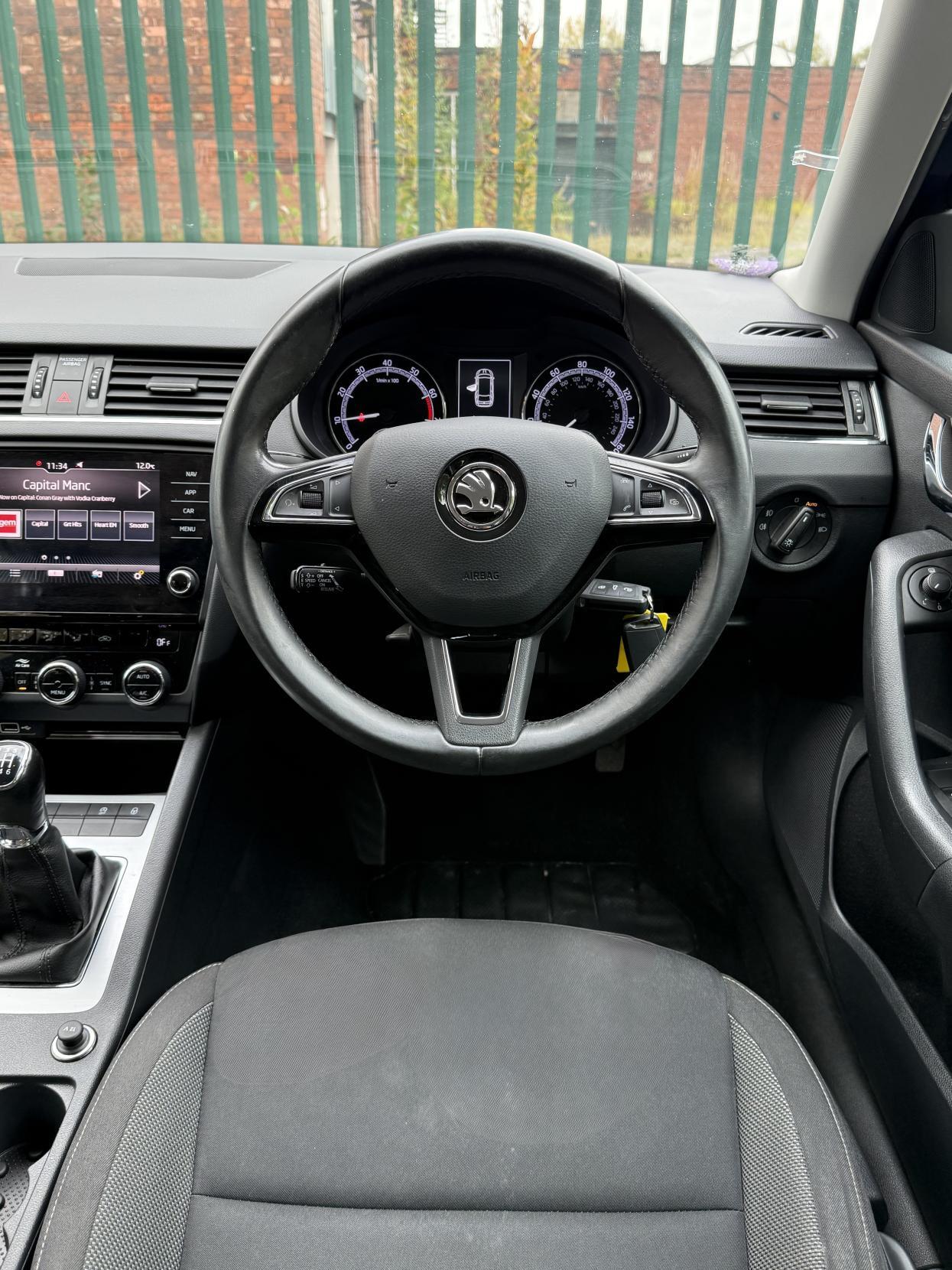 Used Skoda Octavia 2018 for sale - 76433027: Photo 18