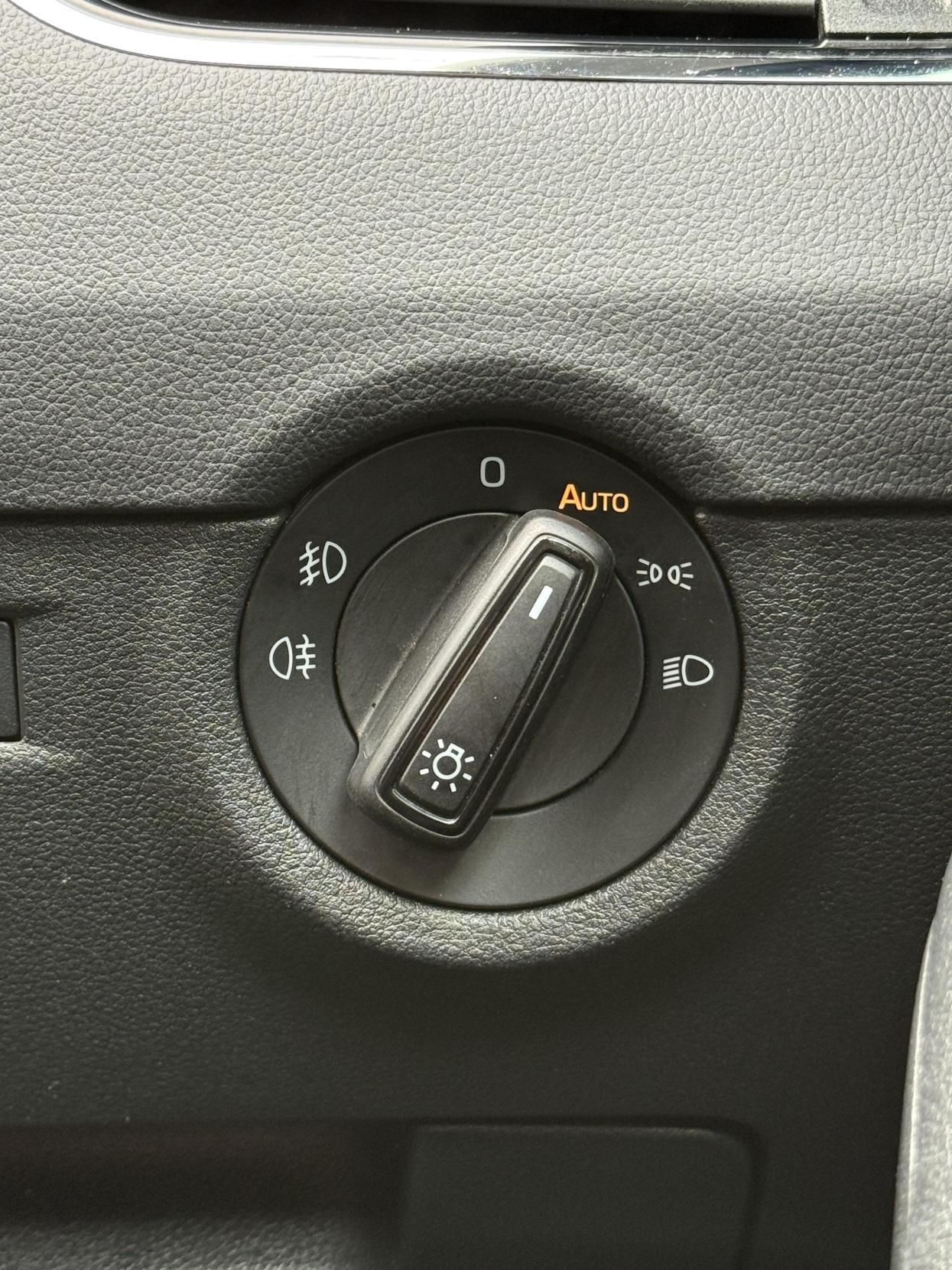 Used Skoda Octavia 2018 for sale - 76433027: Photo 25