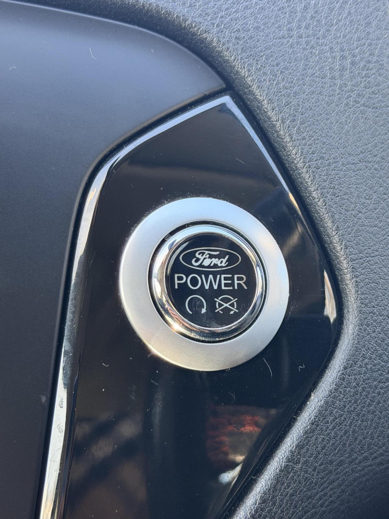 Used Ford Mondeo for sale - 78128129: Photo 25